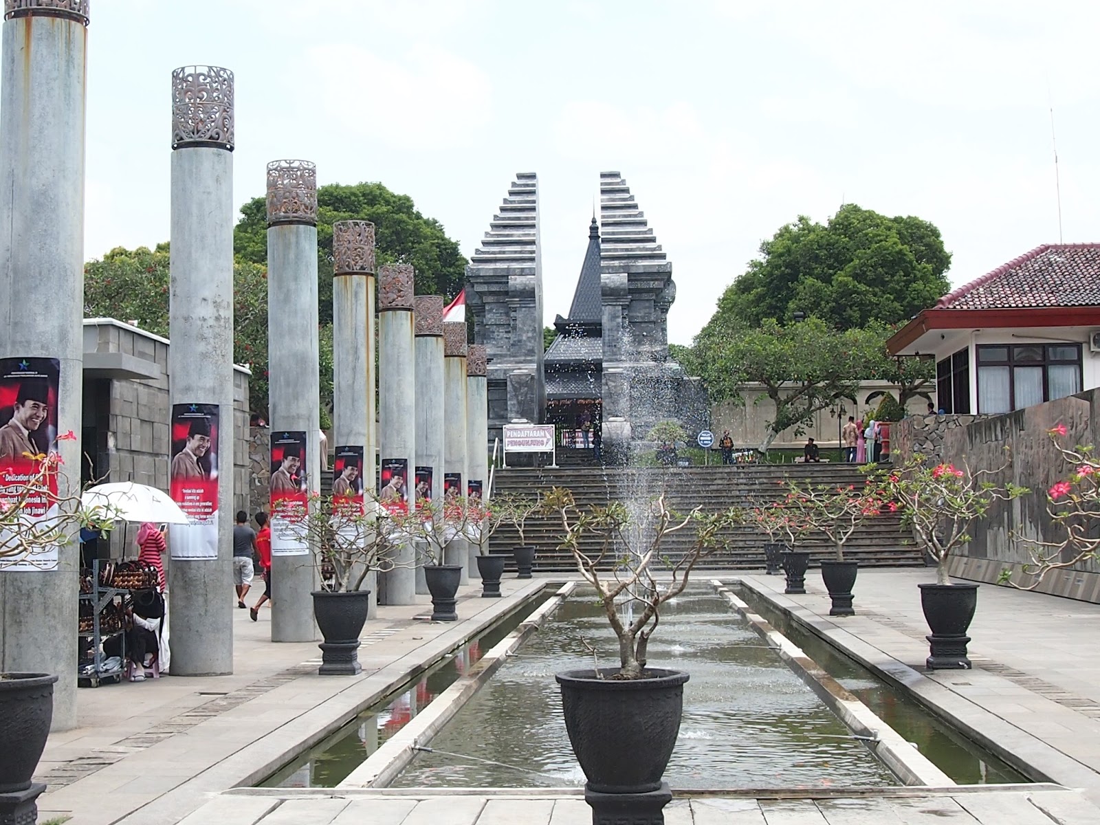 Travel Malang Blitar PP