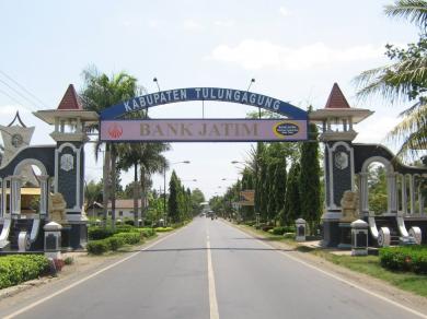 Travel Malang Tulungagung PP (code)